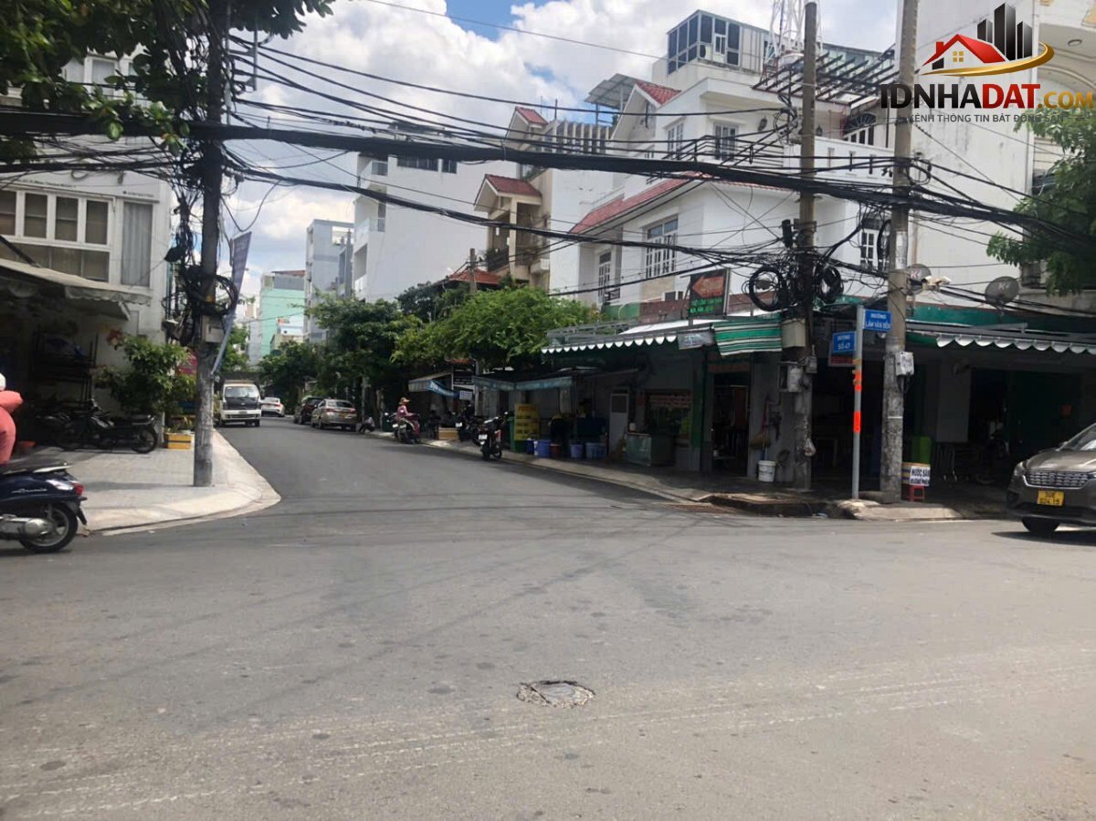 Bán nhà đất Đường 47 – Phường cũ Bình Thuận Quận 7 – Phường mới Bình Thuận – Thành phố Hồ Chí Minh Diện tích 113m2 Giá 37 tỷ