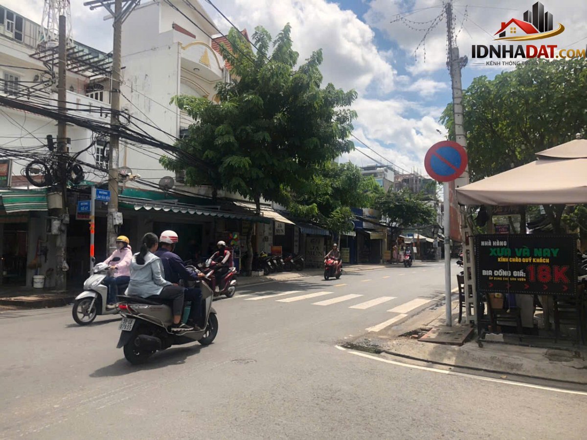 Bán nhà đất Đường 47 – Phường cũ Bình Thuận Quận 7 – Phường mới Bình Thuận – Thành phố Hồ Chí Minh Diện tích 113m2 Giá 37 tỷ