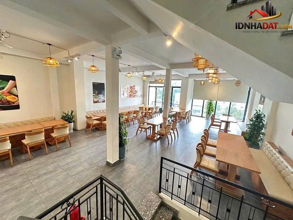 Bán nhà đất Đường Lạc Long Quân – Phường cũ 5 Quận 11 – Phường mới 5 – Thành phố Hồ Chí Minh 120m2 50 tỷ