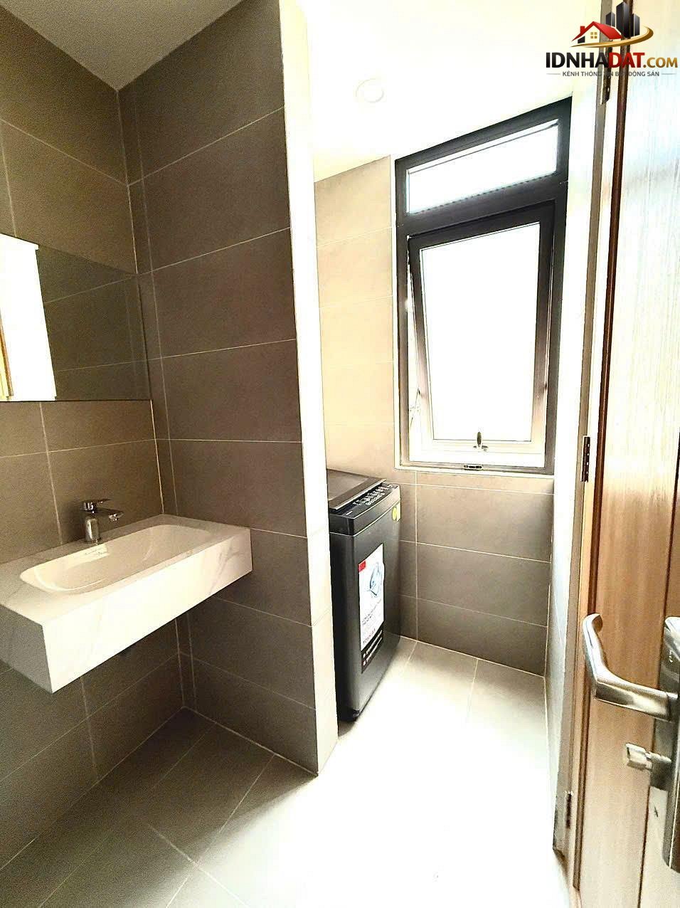 Bán tòa nhà 5 tầng Huy Cận Phường Hòa Cường Nam Quận Hải Châu Thành Phố Đà Nẵng – 12.5 tỷ – 70m2