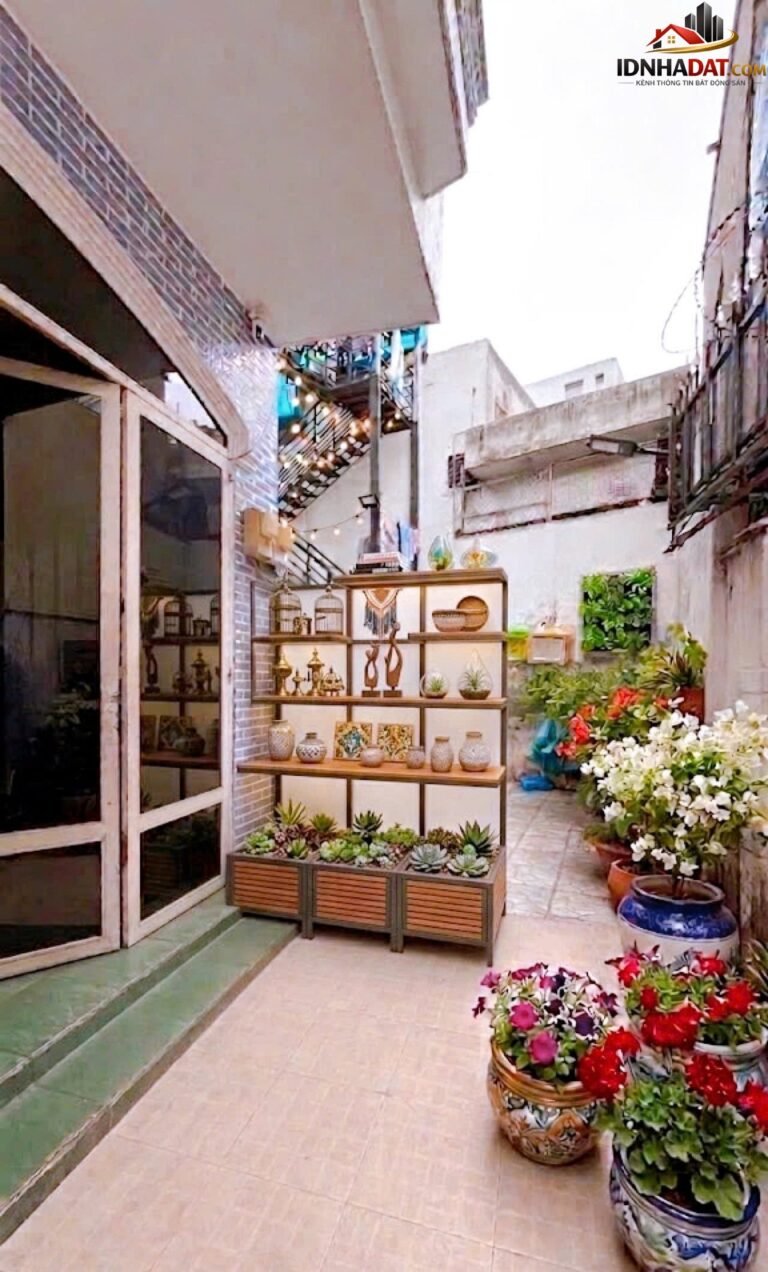 Bán nhà Cách Mạng Tháng Tám Phường Hòa Hưng Quận 10 Thành Phố Hồ Chí Minh 148 m2 19.5 tỷ
