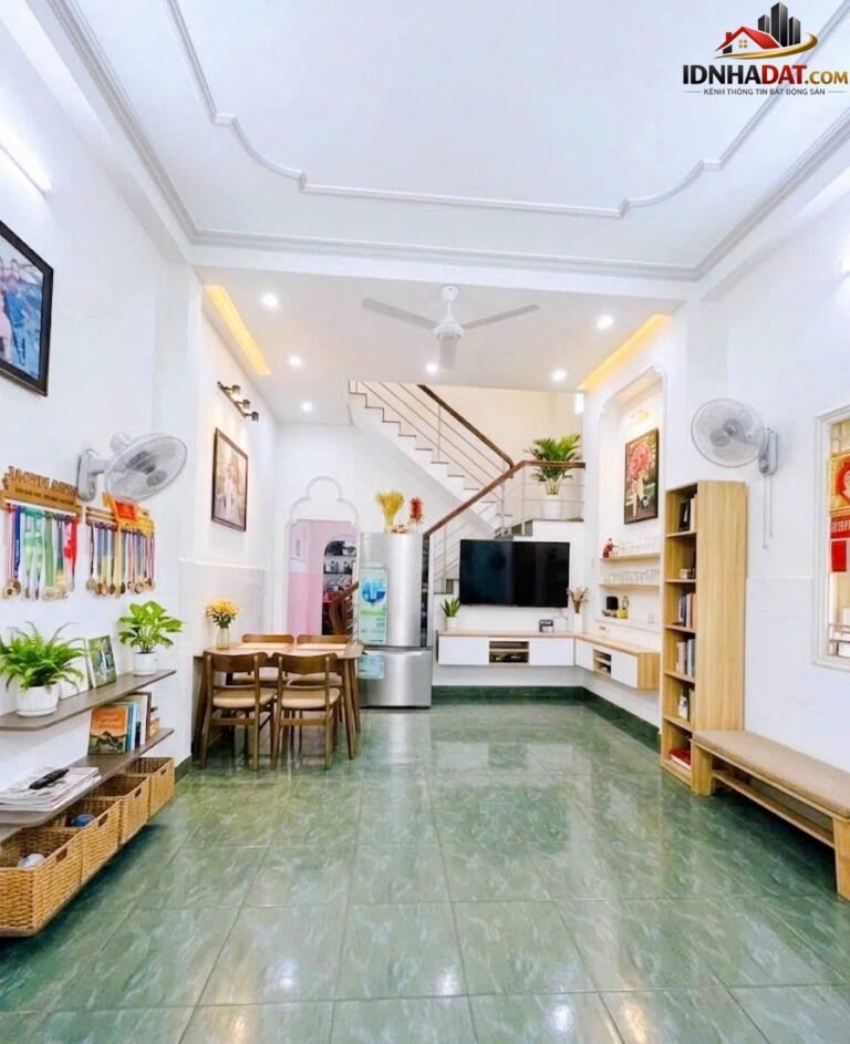 Bán nhà hẻm Cách Mạng Tháng Tám 148 m2 – 19.5 tỷ – Quận 10 – TP HCM