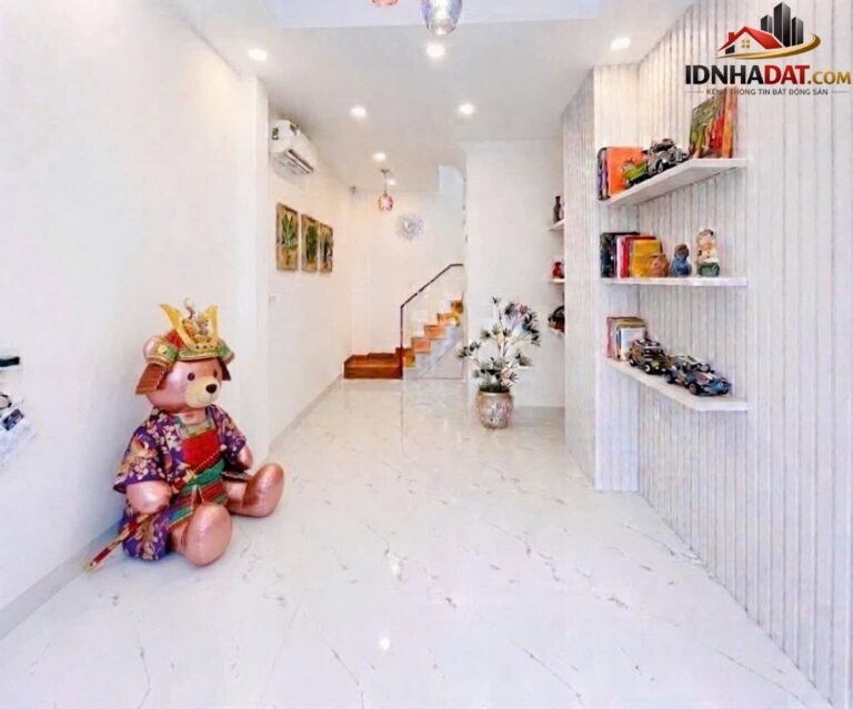 Bán nhà đất Đường Cách Mạng Tháng Tám – Phường cũ Hòa Hưng Quận 10 – Phường mới Hòa Hưng – Thành phố Hồ Chí Minh 23 m2 6.55 tỷ
