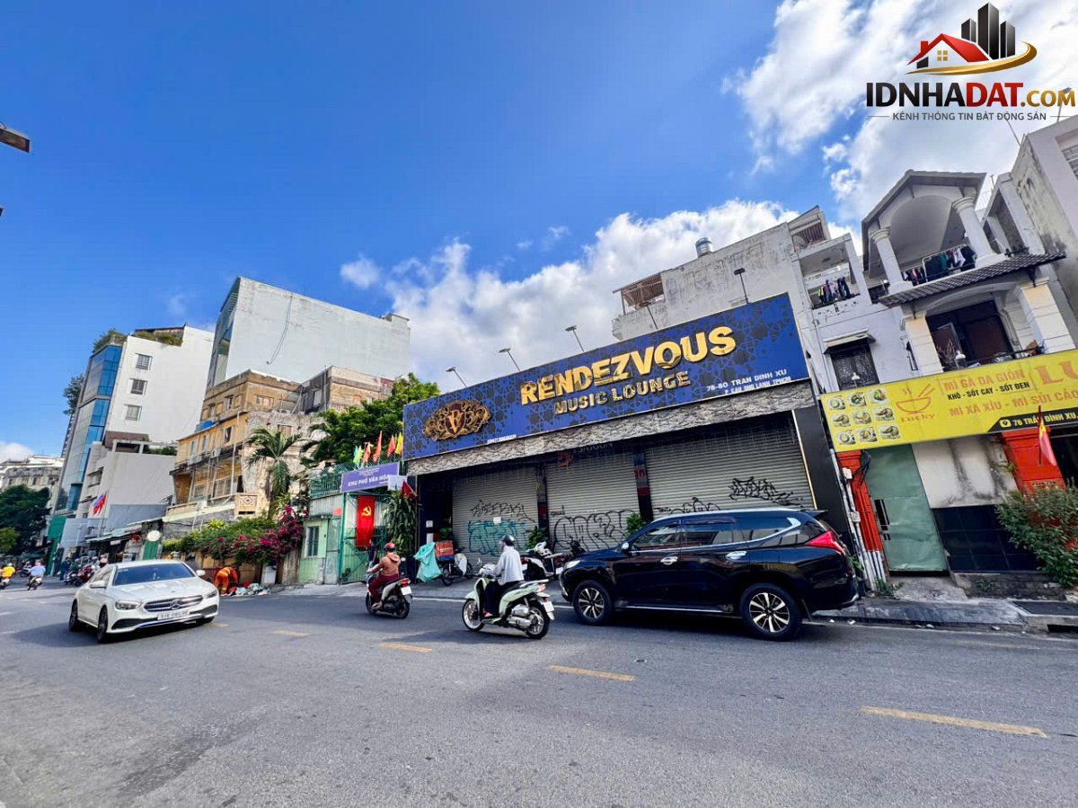 Siêu phẩm bán căn góc 2 mặt tiền trần đình xu, quận 1 – Bán nhà đất Đường trần đình xu – Phường cũ cầu ông lãnh Quận 1 – Phường mới cầu ông lãnh – Thành phố Hồ Chí Minh – Diện tích 185m2 – Giá 125 tỷ