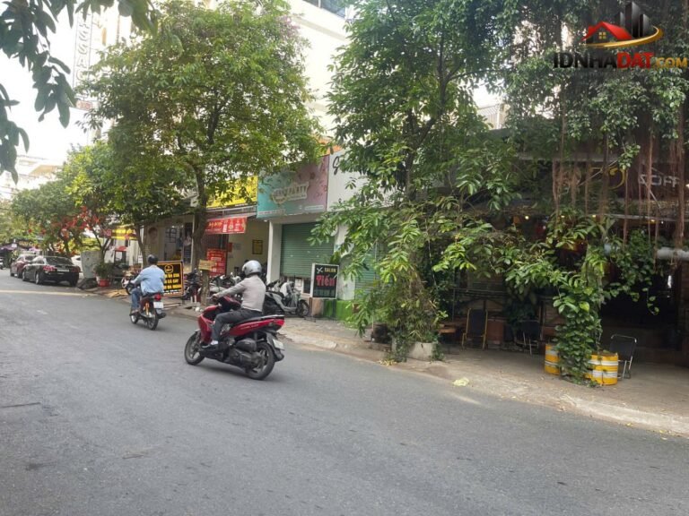 Góc 2MT đường 42 – Phường cũ Tân Quy Quận 7 – Phường mới Tân Hưng – Thành phố Hồ Chí Minh diện tích 197m2 giá 49.25 tỷ