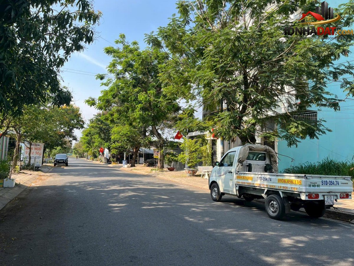 Giảm mạnh 500 triệu, bán gấp nền đất đường Lê Văn Lương – Phường cũ Phước Kiển Quận 7 – Phường mới Phước Kiển – Thành phố Hồ Chí Minh 95m2 7.2 tỷ