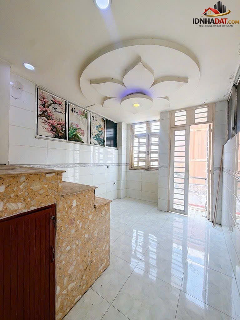 Bán nhà đất Đường Đoàn Văn Bơ – Phường cũ 18 Quận 4 – Phường mới 18 – Thành phố Hồ Chí Minh diện tích 26m2 giá 5.5 tỷ