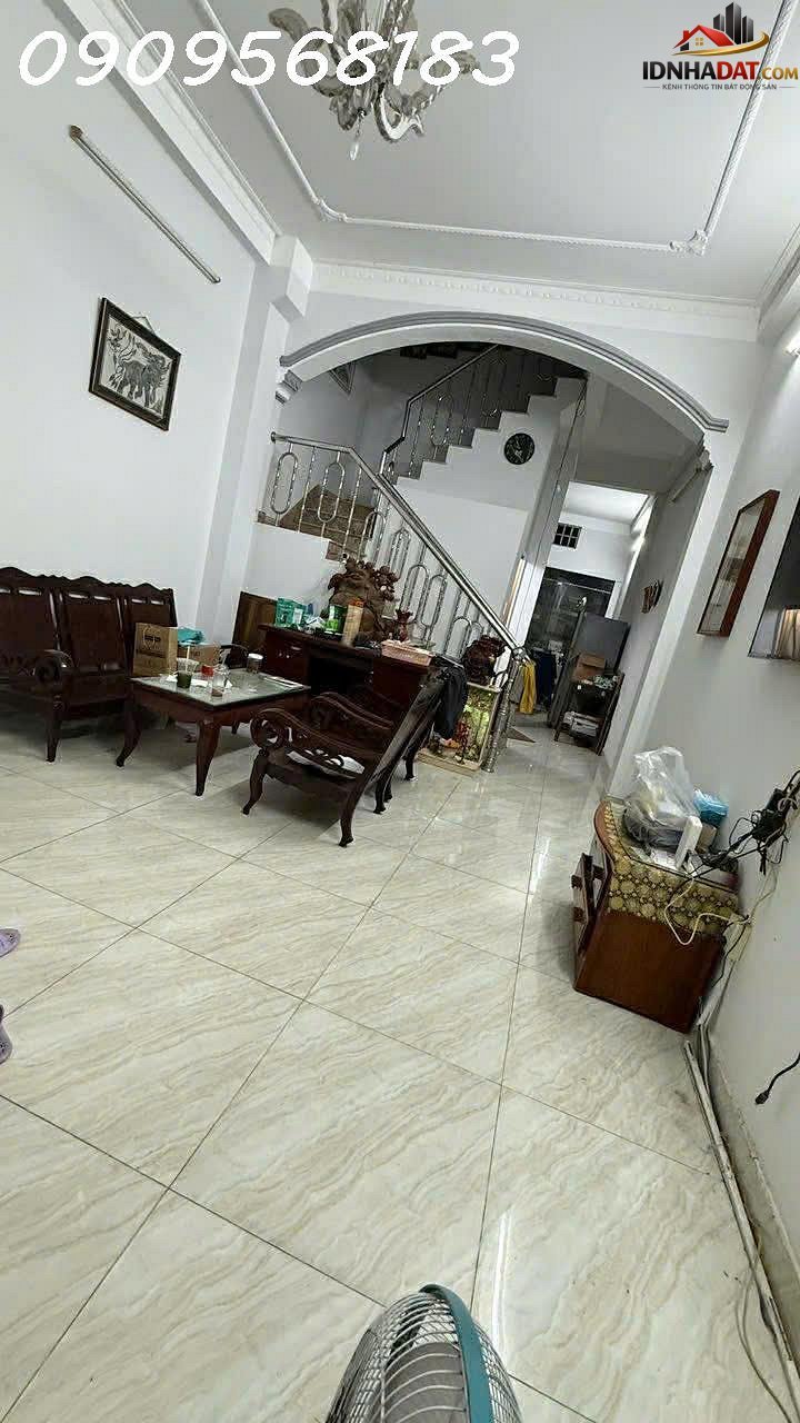 Bán nhà đất Đường Cao Lỗ – Phường cũ 4 Quận 8 – Phường mới 4 – Thành phố Hồ Chí Minh diện tích 64m2 giá 10800000000