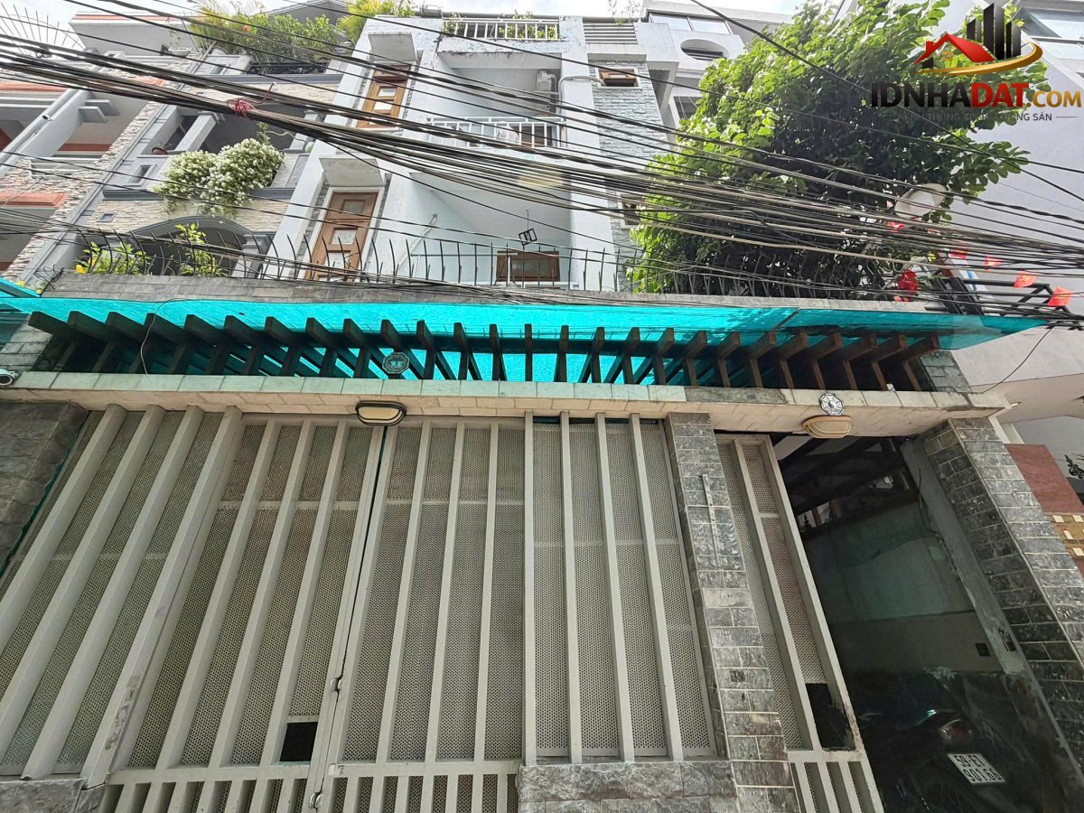 Chính chủ – gấp bán giảm 2 tỷ – Đường … – Bán nhà trong ngõ, hẻm Quận Phú Nhuận – TP Hồ Chí Minh giá 15 – 20 tỷ