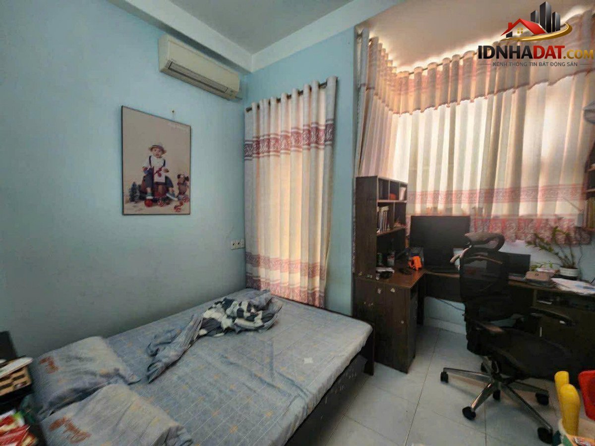thuận an cư trung tâm q7 4 tầng – q7 h.ẻm 69… – Bán nhà mặt phố Quận 7 – TP Hồ Chí Minh giá 5 – 7 tỷ