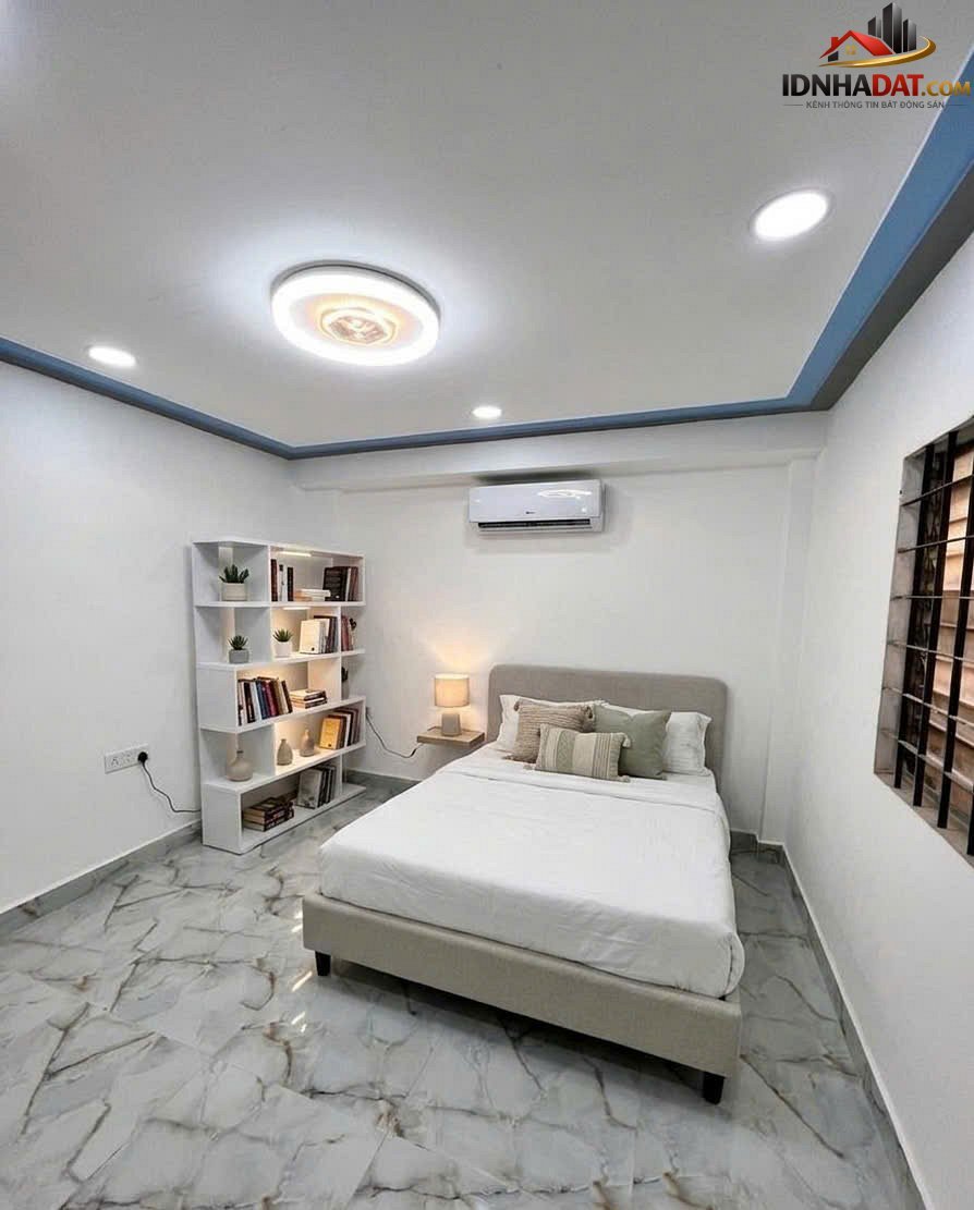 Nhà 3 tầng sát đầm sen q11 – 4 phòng ngủ – nhà còn mới chỉ vào ở – Bán nhà đất Đường Hòa Bình – Phường cũ Phú Thạnh Quận 11 – Phường mới Phú Thạnh – Thành phố Hồ Chí Minh 26m2 3850000000