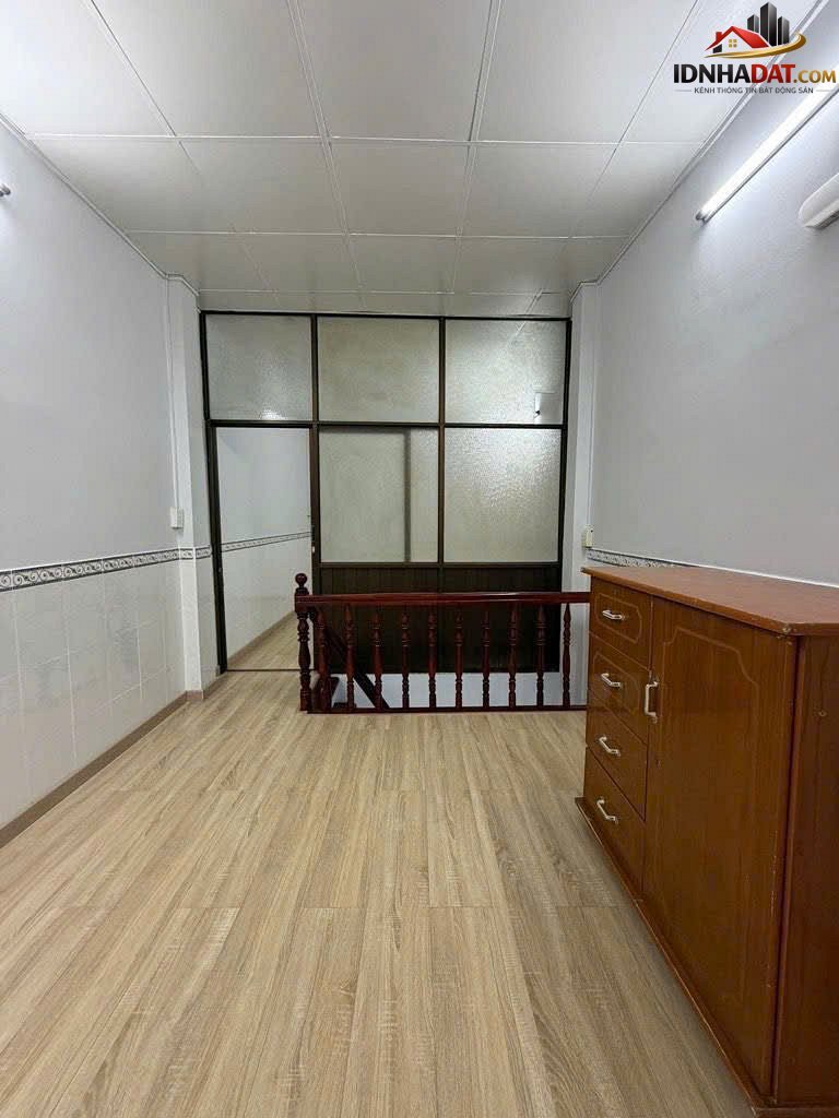 Bán nhà đất Đường Đoàn Văn Bơ – Phường cũ 13 Quận 4 – Phường mới Xóm Chiếu – Thành phố Hồ Chí Minh diện tích 23m2 giá 4450000000