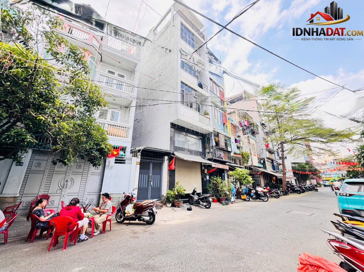 Khu hiếm nhà bán phong cách biệt thự 4 tầng mặt tiền 12m đ.cách mạng tháng 8, quận 3 – dt 89m2 – giá 21 tỷ