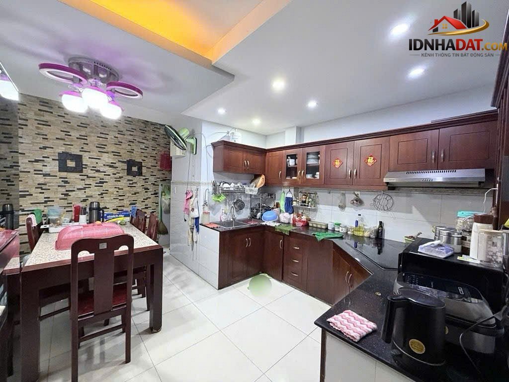 Mặt tiền đỗ nhuận, tân phú – Bán nhà đất Đường Đỗ Nhuận – Phường cũ Tân Sơn Nhì Quận Tân Phú – Phường mới Tân Sơn Nhì – Thành phố Hồ Chí Minh 70m2 – 9.8 tỷ