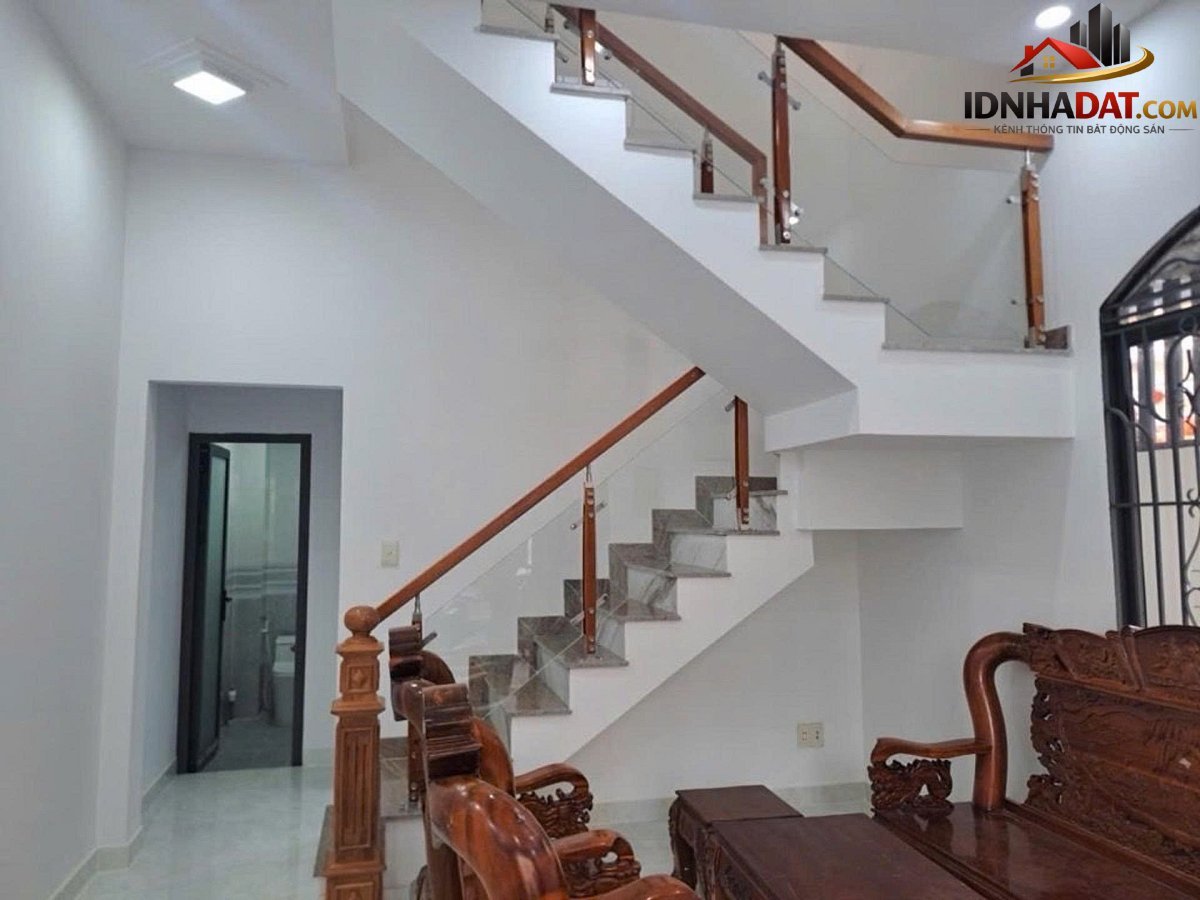 Bán nhà đất Đường Phan Văn Hớn – Phường cũ Tân Thới Nhất Quận 12 – Phường mới Tân Thới Nhất – Thành phố Hồ Chí Minh 121m2 7.5 tỷ