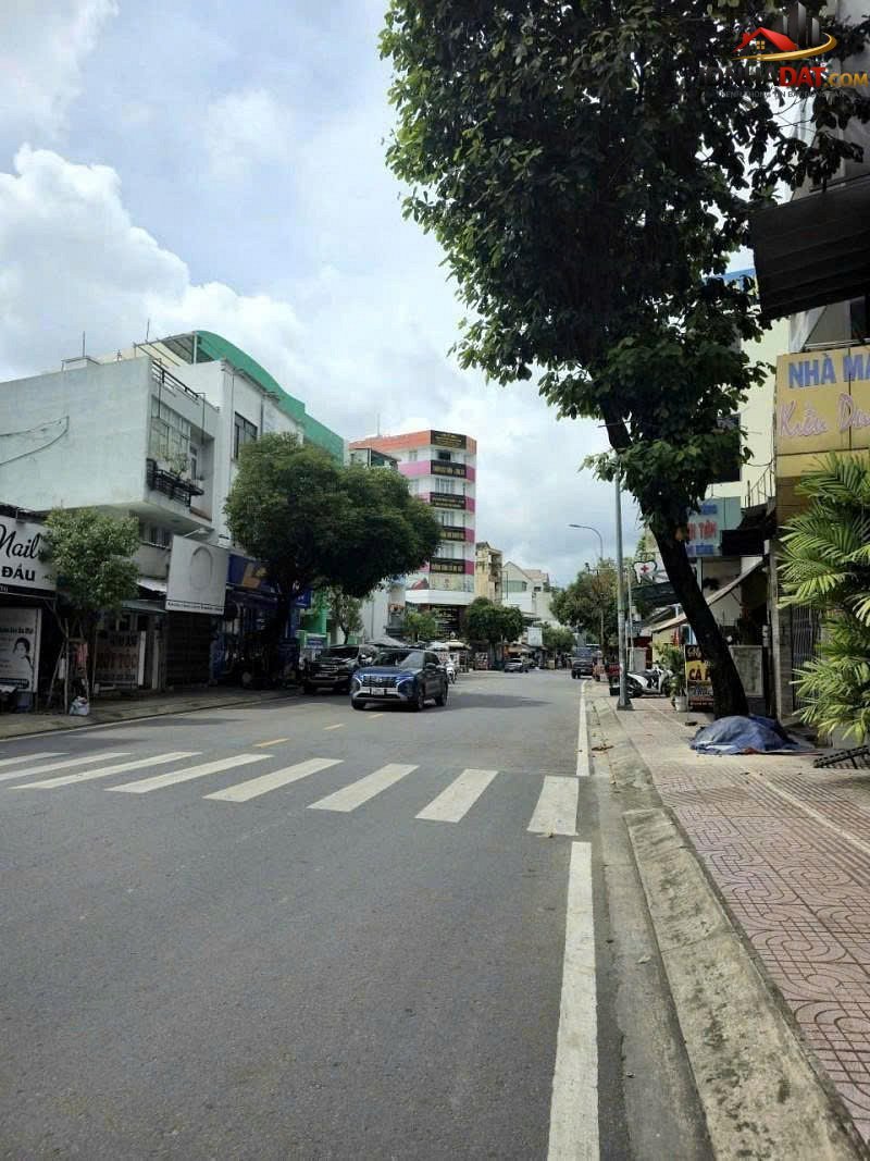Bán nhà mặt tiền Gò Dầu Quận Tân Phú Thành Phố Hồ Chí Minh diện tích 74m2 giá 10,7 tỷ