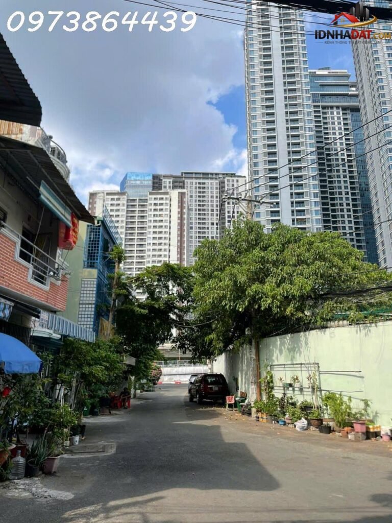 Quận 1 chỉ 2 phút nhà 2 mặt tiền hẻm xe tải ngay landmark 81 chỉ 13 tỷ – diện tích 52m2