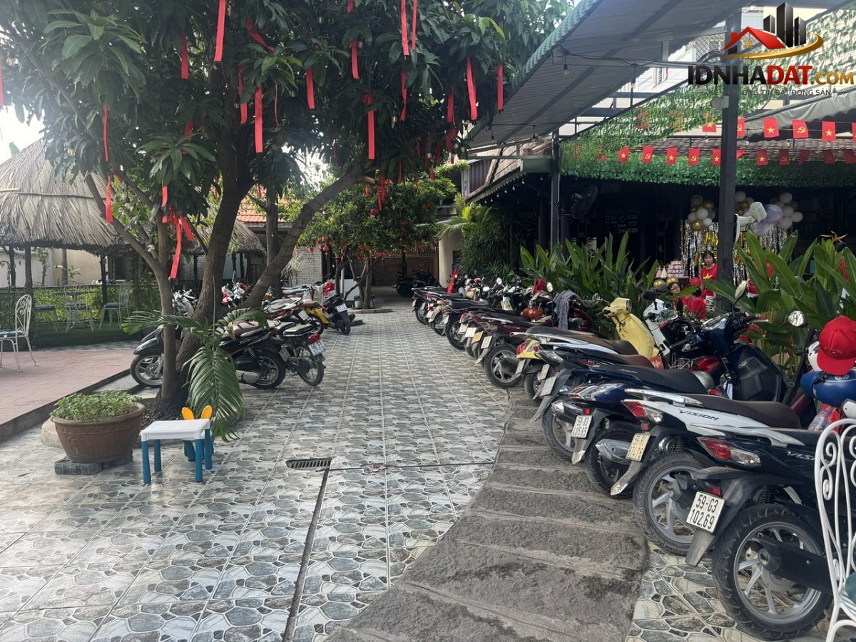 Sang nhượng quán cafe sân vườn Đường Hà Huy Giáp – Phường cũ Thạnh Lộc Quận 12 – Phường mới Thạnh Lộc – Thành phố Hồ Chí Minh diện tích 1200m2 giá 360 triệu