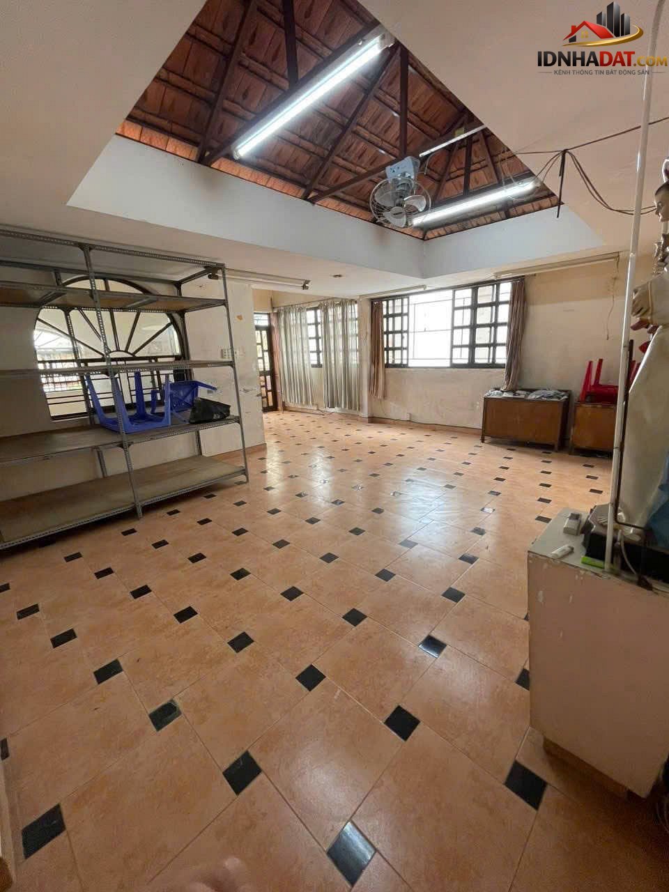 Bán nhà đất Đường 3/2 – Phường cũ 12 Quận 10 – Phường mới 12 – Thành phố Hồ Chí Minh 115m2 24.9 tỷ