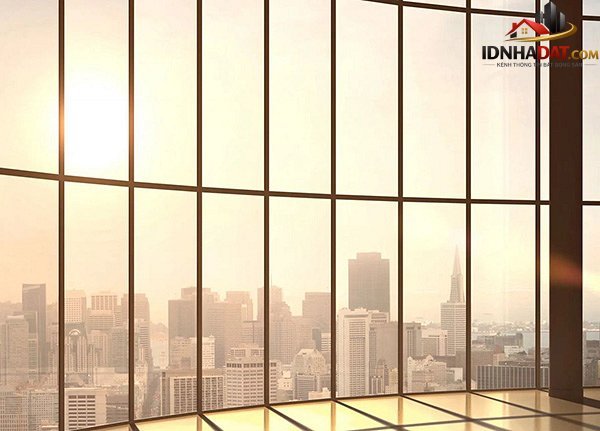 (r) Lớp phủ kính thông minh giúp tiết kiệm năng lượng - Ảnh 1.