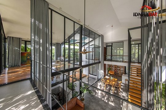 Cùng khám phá 2 kiểu nhà bọc kính - Ảnh 16.