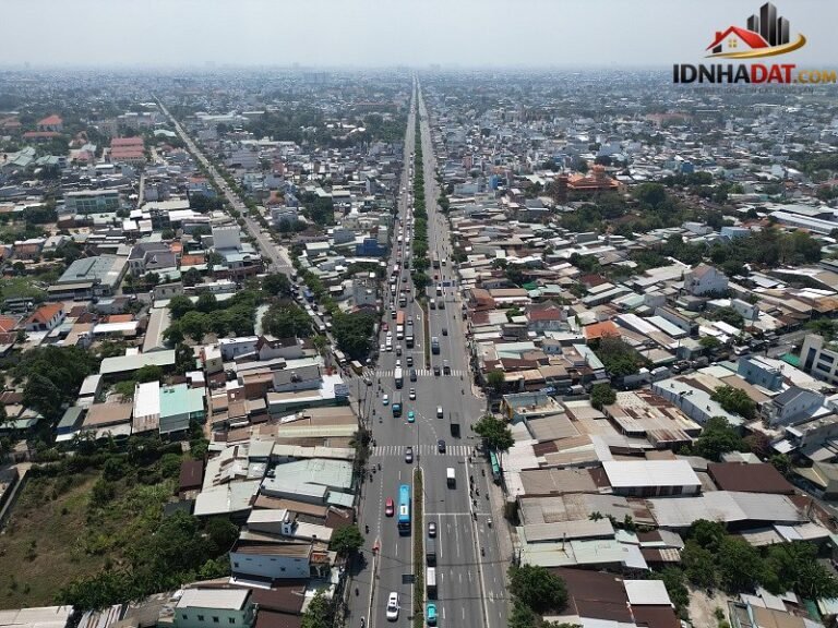 Dự báo thị trường bất động sản 2026-2027: Xu hướng điện tử và nhà ở tại TP.HCM & Hà Nội