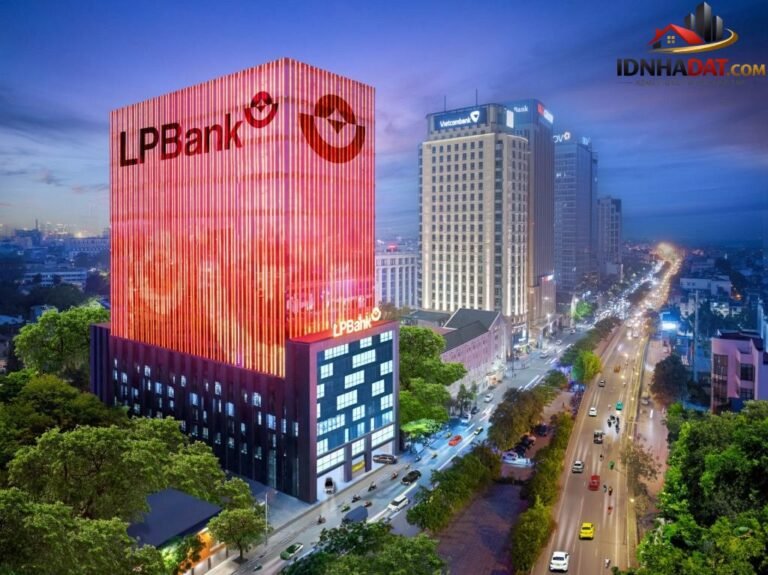 Ông Phạm Nhật Vượng Nắm Giữ Gần 5% Vốn LPBank: Cơ Hội và Xu Hướng Đầu Tư 2026