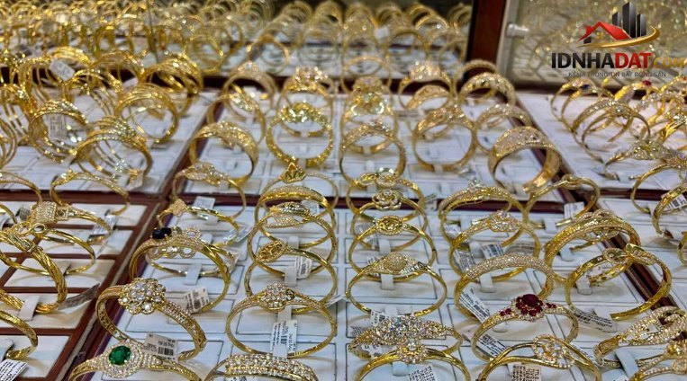 Phân Tích Thị Trường Bất Động Sản 2026: Xu Hướng Mua Nhà Tại TP.HCM và Đà Nẵng