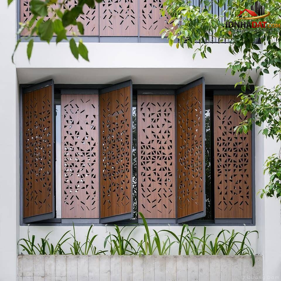 Thiết kế nhà phố lệch tầng ba thế hệ tại TP.HCM: Tối ưu diện tích và ánh sáng- Ảnh 2.