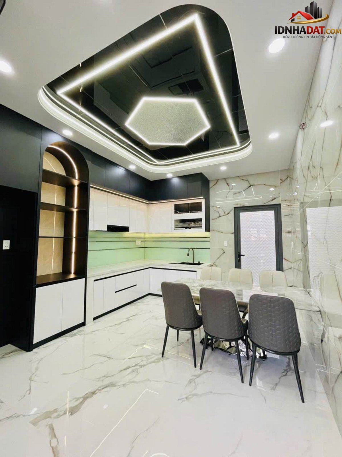 Mặt tiền kdoanh vip – nhà mới 5 tầng , ngay … – Bán nhà mặt phố Quận Tân Phú – TP Hồ Chí Minh giá 10 – 15 tỷ