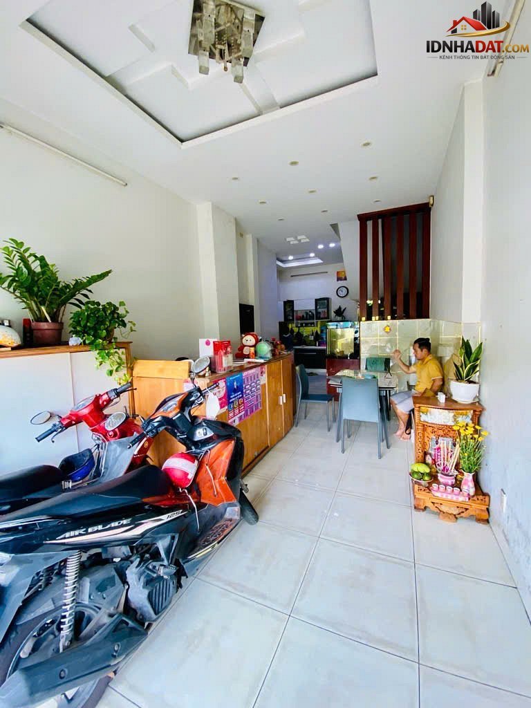 CẦN BÁN NHÀ MẶT TIỀN kênh tân hoá, 4 tầng, Q 6, 45m2 nở hậu, GIÁ 8.4 TỶ – Bán nhà đất Đường Hậu Giang – Phường cũ Không xác định Quận 6 – Phường mới Không xác định – Thành phố Hồ Chí Minh