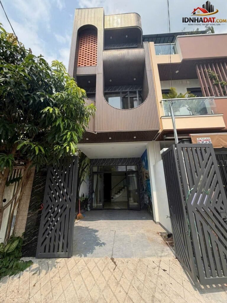 Nhà mới 3 tầng cạnh vinhome grand park. 69.3m2 chỉ 4.95 tỷ – Bán nhà đất Đường số 6 – Phường cũ Long Bình Quận Thủ Đức – Phường mới Long Bình – Thành phố Hồ Chí Minh