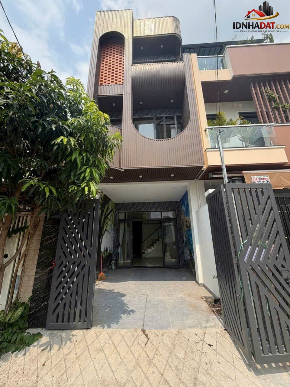 Nhà mới 3 tầng cạnh vinhome grand park. 69.3m2 chỉ 4.95 tỷ – Bán nhà đất Đường số 6 – Phường cũ Long Bình Quận Thủ Đức – Phường mới Long Bình – Thành phố Hồ Chí Minh