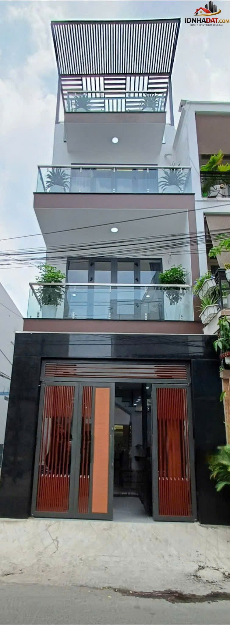Mặt tiền kinh doanh Tô Hiệu 54m2 4 tầng SHR chỉ 8.8 tỷ – Bán nhà đất Đường Lâm Văn Bền – Phường cũ Tân Quy Quận Tân Phú – Phường mới Tân Quy – Thành phố Hồ Chí Minh