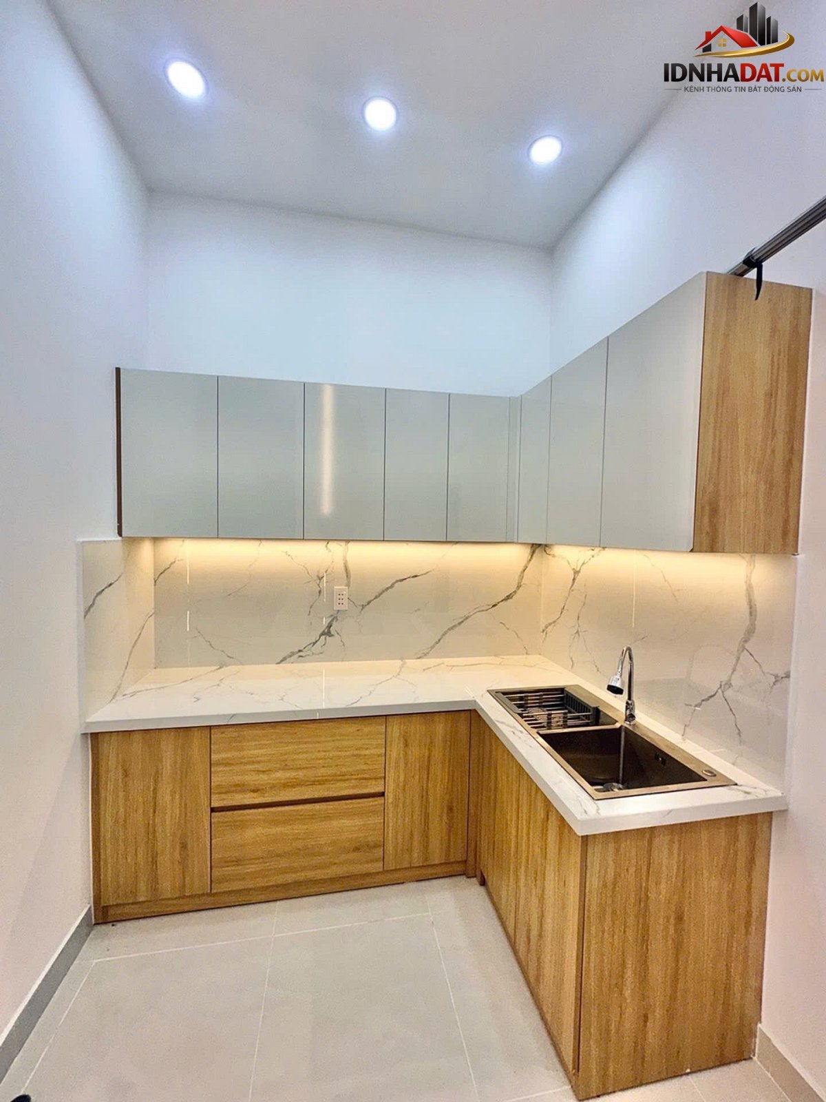 Nhà mới đẹp full nội thất – sát vách sân bay – chỉ 5.48 tỷ – Đường 1 – Phường 15 – Quận Tân Bình – Thành phố Hồ Chí Minh