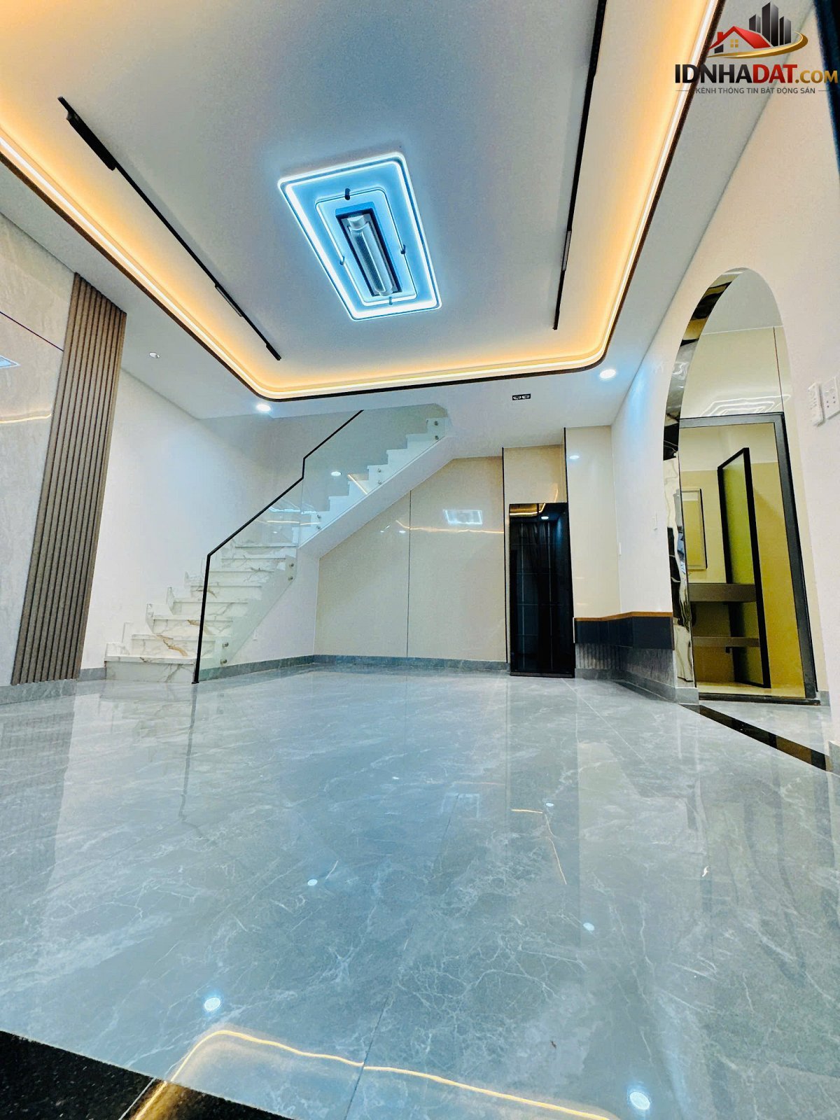 Nhà ngang khủng 8m sang trọng hưng phú p9q8 cách mặt tiền 3 căn – Bán nhà đất Đường Hưng Phú – Phường cũ 9 Quận 8 – Phường mới 9 – Thành phố Hồ Chí Minh 48m2 6.5 tỷ