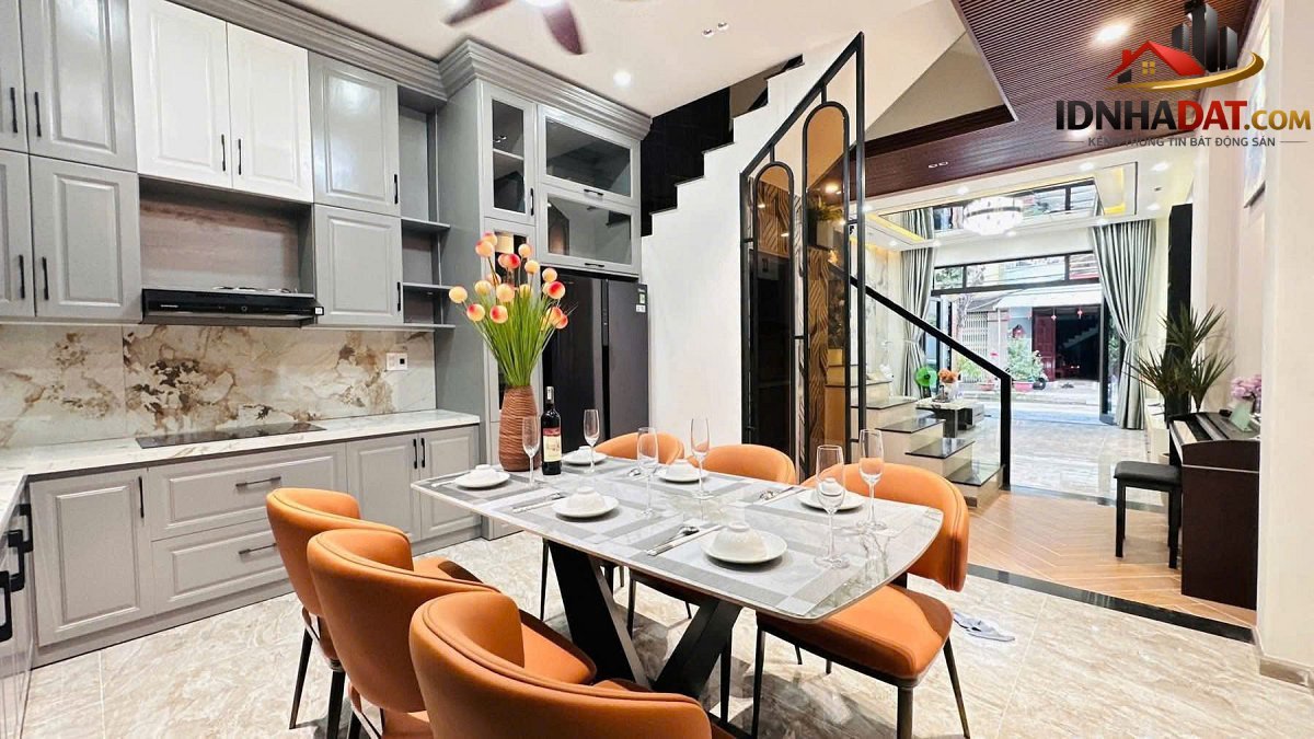 Bán nhà 3 tầng 3 mê Đường Nguyễn Huy Tự – Phường cũ Hòa Minh Quận Liên Chiểu – Phường mới Hòa Khánh – Thành phố Đà Nẵng diện tích 77m2 giá 7950000000