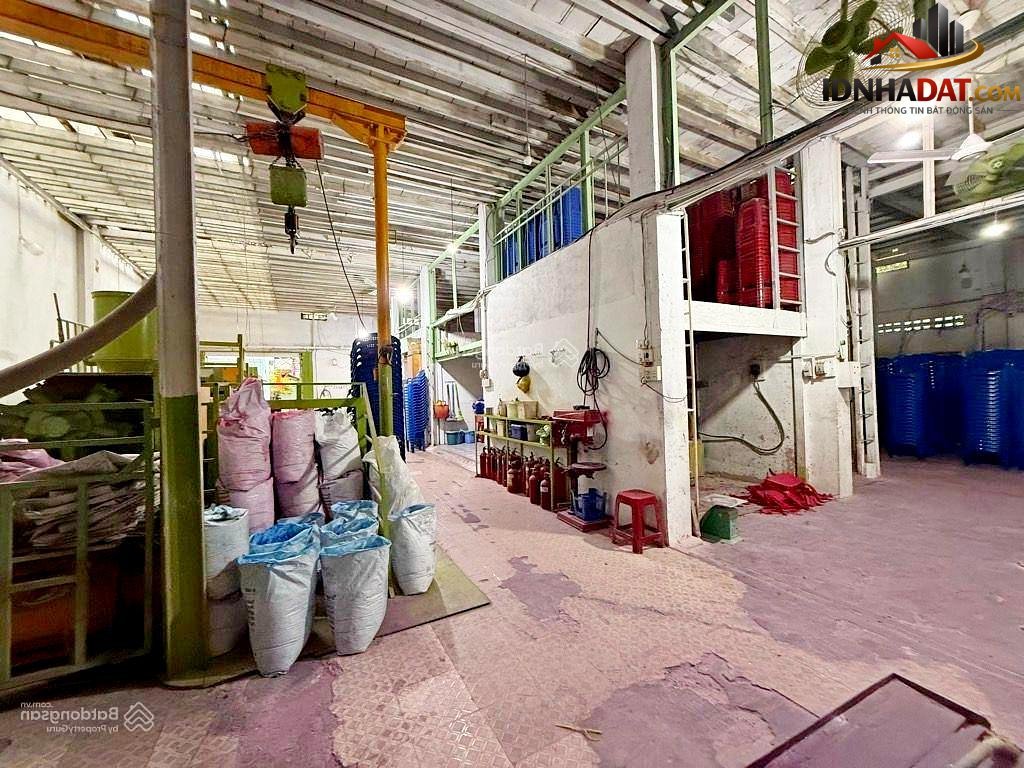 Giáp quận 5, rẻ 5 tỷ, hiếm diện tích khủng ngang 20m đường bình đông quận 8 xe hơi – Bán nhà đất Đường Bến Bình Đông – Phường cũ 13 Quận 8 – Phường mới 13 – Thành phố Hồ Chí Minh 18 tỷ