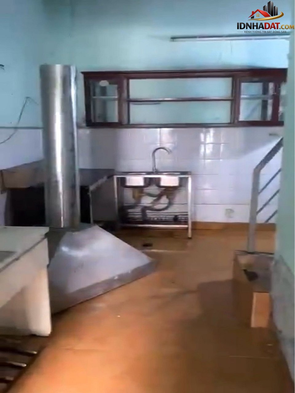 T2465 khuôn đất vàng 77m2 ngang 5m bề thế sát sân sân bay, giá 7.2 tỷ – Bán nhà đất Đường Phạm Văn Bạch – Phường cũ 15 – Quận Tân Bình – Phường mới 15 – Thành phố Hồ Chí Minh