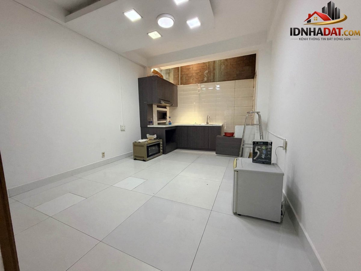 L2479 nhà 4 tầng hẻm xe hơi sát đh văn lang – Đường Lê Quang Định – Phường cũ 11 – Quận Bình Thạnh – Phường mới 11 – Thành phố Hồ Chí Minh – Diện tích 71m2 – Giá 12.4 tỷ