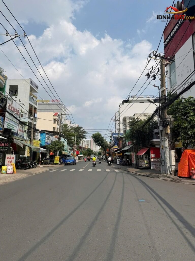 Đất 170m ngang khủng 10m – cách 3 căn là ra mặt tiền thạch lam tân phú chỉ nhỉnh 18 tỷ 450 triệu – Bán nhà đất Đường Thạch Lam – Phường cũ Phú Thạnh Quận Tân Phú – Phường mới Phú Thạnh – Thành phố Hồ Chí Minh