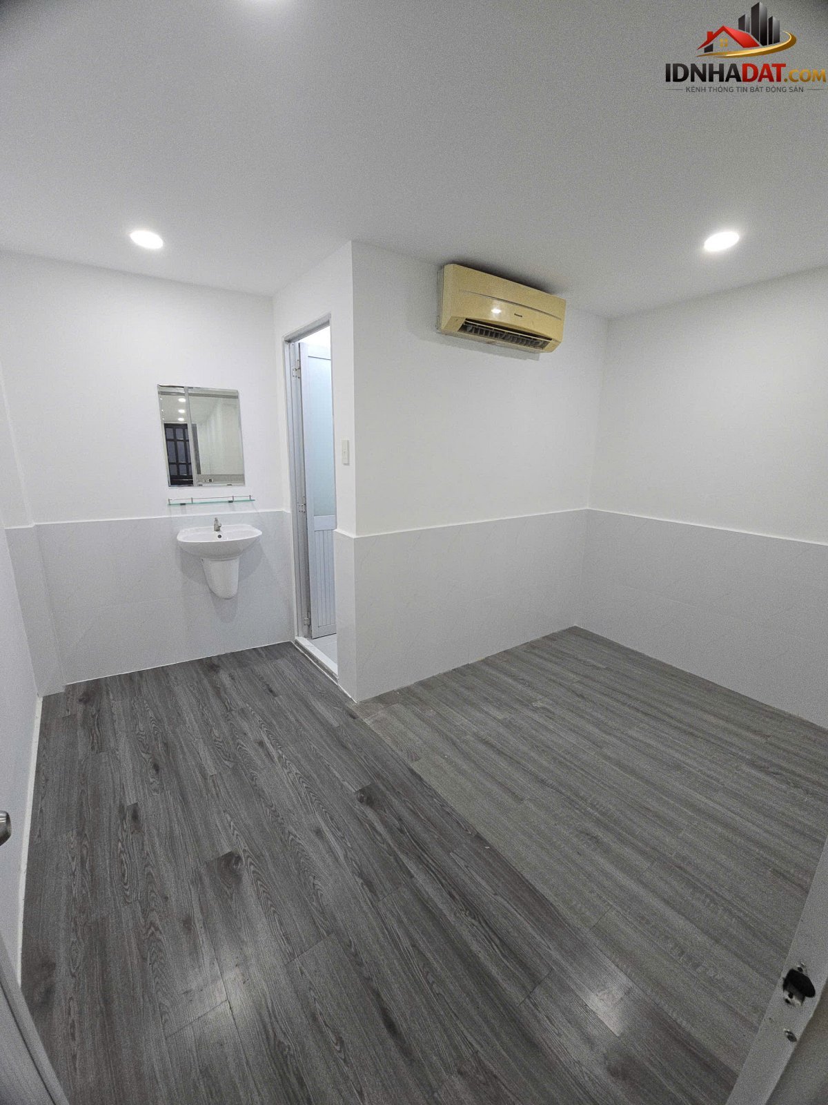 Hàng hiếm Trương Công Định Tân Bình 40m2 2 tầng 2p… – Bán nhà mặt phố Quận Tân Bình – TP Hồ Chí Minh giá 3 – 5 tỷ