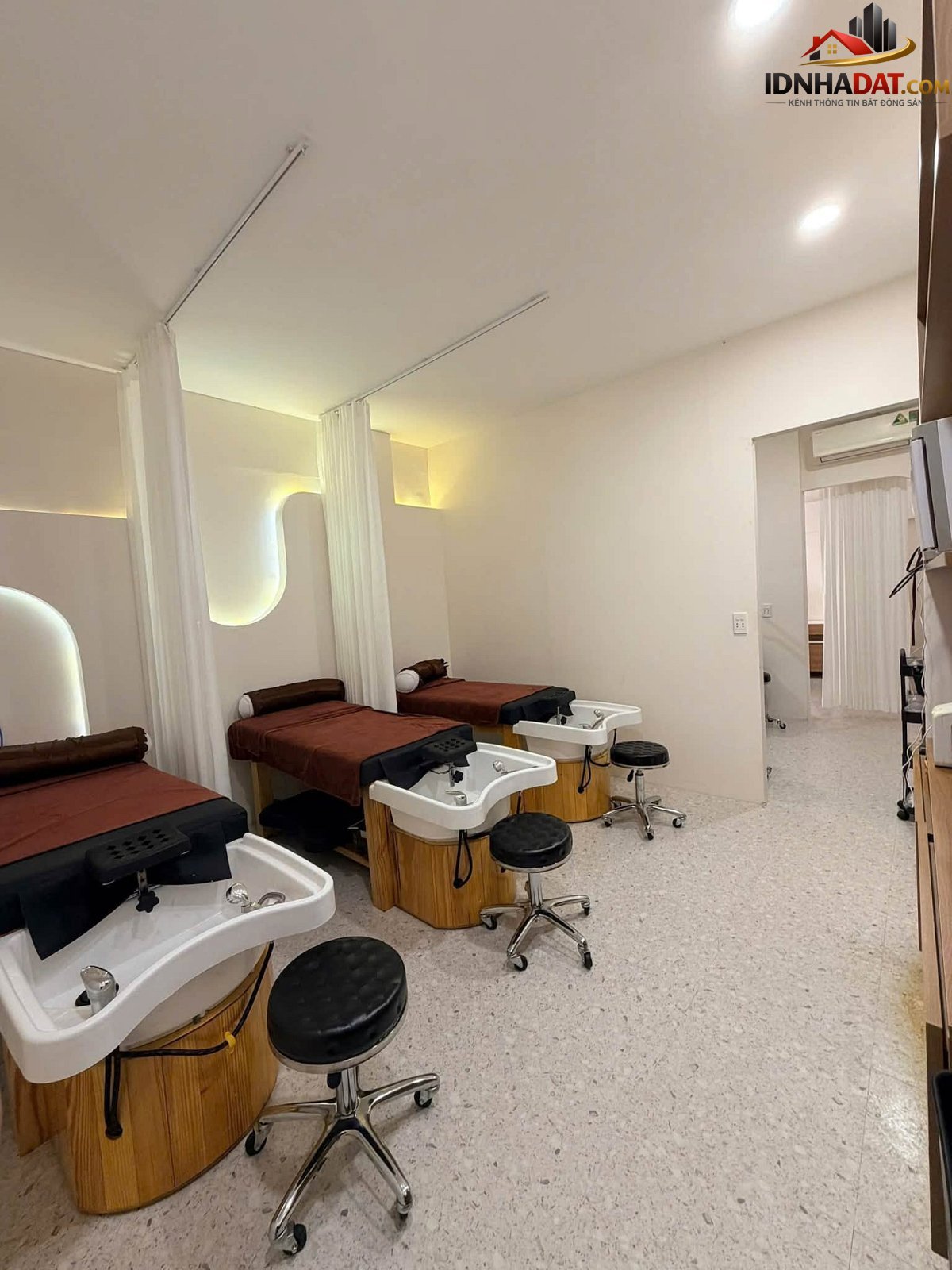 Tìm mặt bằng spa/ nhà thuốc Đường Tùng Thiện Vương – Phường cũ 11 Quận 8 – Phường mới 11 – Thành phố Hồ Chí Minh – Diện tích 190m2 – Giá 13.5 tỷ