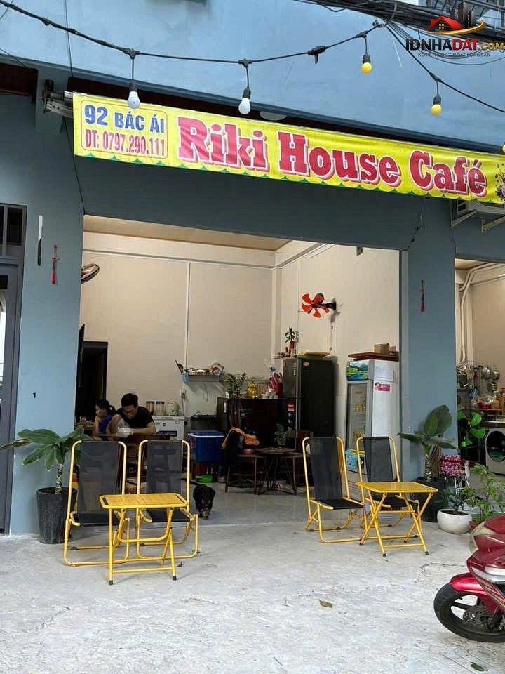 Sang nhượng quán cafe mặt tiền hẻm Bác Ái – Phường cũ Phú Thọ Hòa Quận Tân Phú – Phường mới Phú Thọ Hòa – Thành phố Hồ Chí Minh 38m2 58 triệu