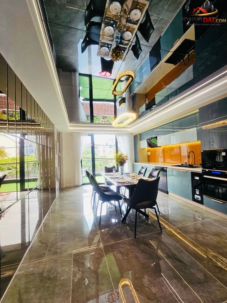 5 tầng thang máy – oto đỗ cửa – làng hoa trung tâm gò vấp – chủ để lại toàn bộ nội thất tiền tỷ – Bán nhà đất Đường Phạm Văn Chiêu – Phường cũ 8 Quận Gò Vấp – Phường mới 8 – Thành phố Hồ Chí Minh 80m2 11.9 tỷ