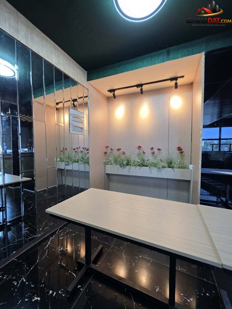 Bán gấp toà nhà MT Nguyễn Đình Chiểu – Diện tích 1844m2 – Giá 300 tỷ – Bán nhà đất Đường Nguyễn Đình Chiểu – Phường cũ 3 Quận 3 – Phường mới Bàn Cờ – Thành phố Hồ Chí Minh