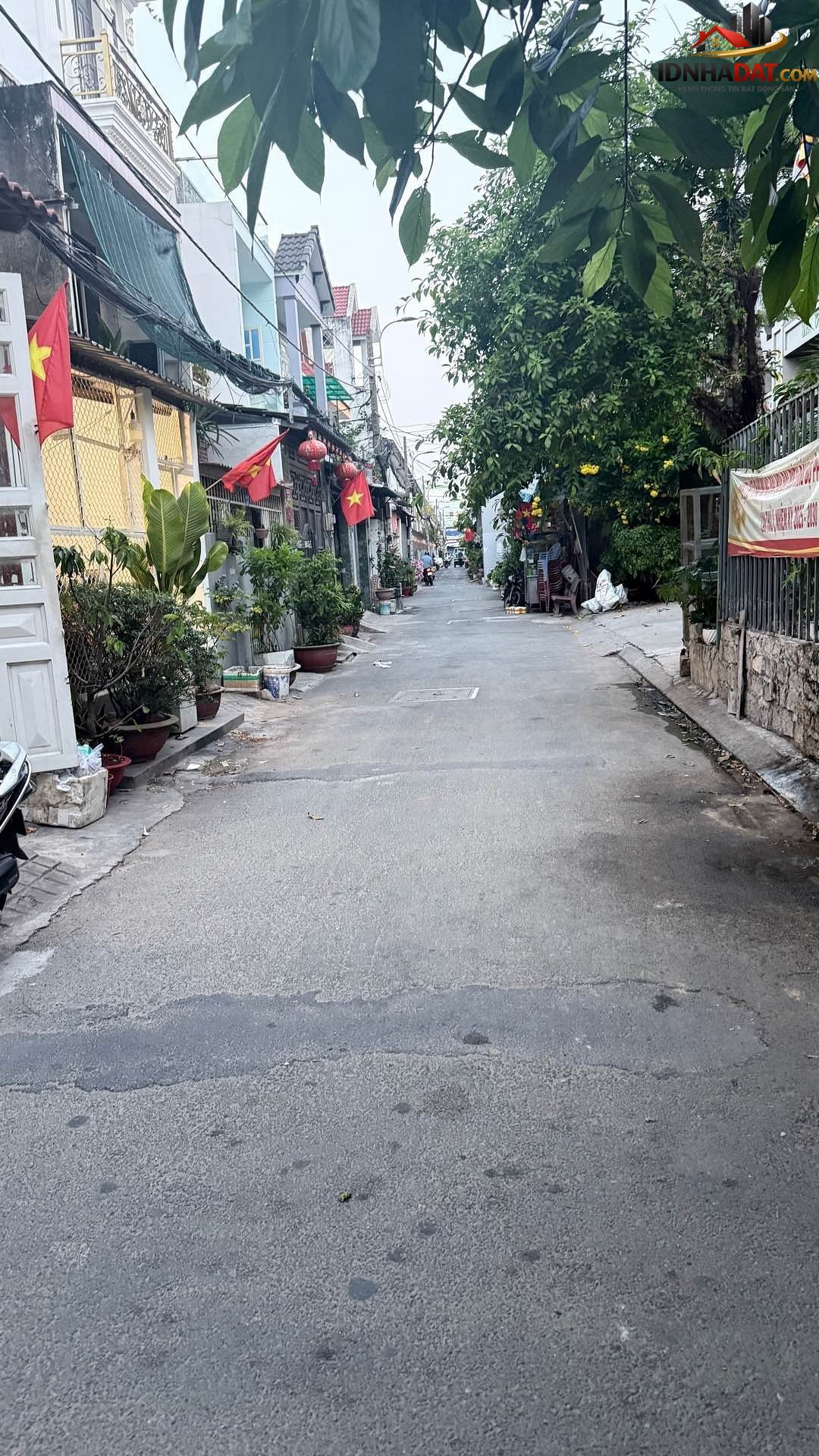 Nhà đẹp bình tân – giáp quận 6- hẻm 4m – sổ hồng riêng – Bán nhà đất Đường Lê Văn Quới – Phường cũ Bình Trị Đông Quận Bình Tân – Phường mới Bình Trị Đông – Thành phố Hồ Chí Minh 32m2 – 3.95 tỷ