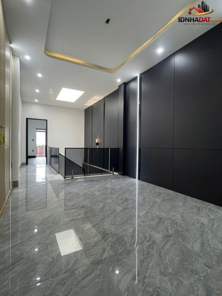 Bán nhà mặt tiền Ông Ích Đường – Phường cũ Khuê Trung Quận Cẩm Lệ – Phường mới Khuê Trung – Thành phố Đà Nẵng diện tích 75m2 giá 10600000000
