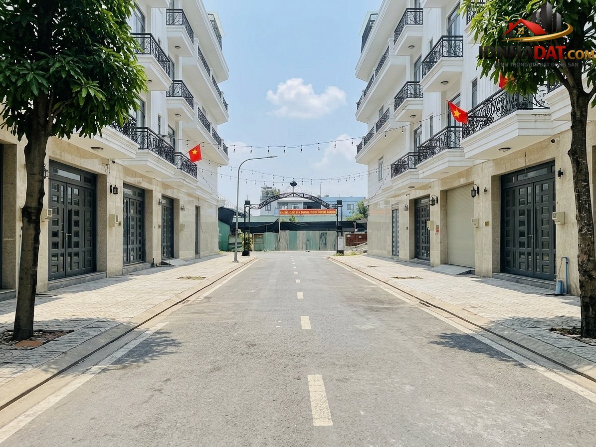 Kh005 có thang máy sát cầu phú long view sông – giá 6.14 tỷ – Bán nhà đất Đường Thạnh Lộc 44 – Phường cũ Thạnh Lộc Quận 12 – Phường mới Thạnh Lộc – Thành phố Hồ Chí Minh