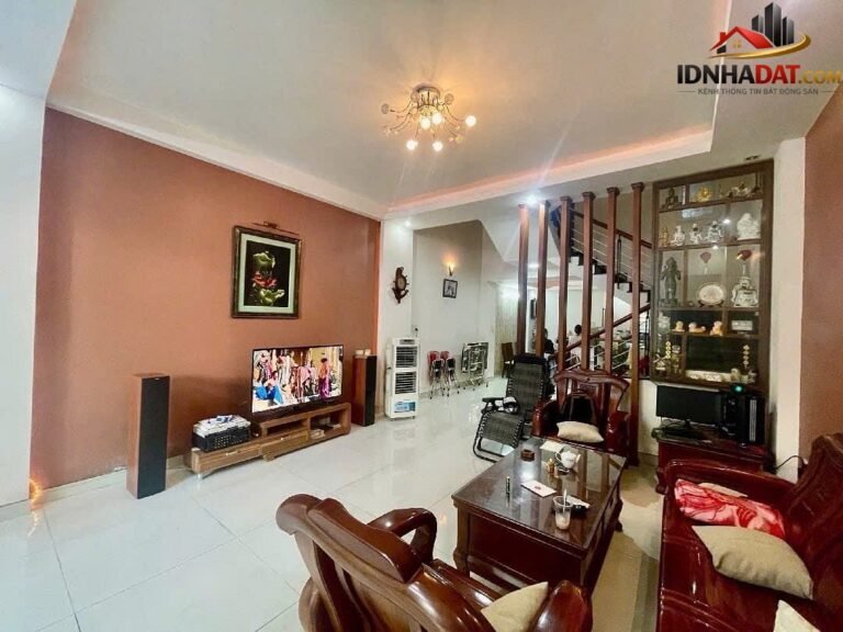 Chính chủ bán nhà 4 tầng đường Hàn Thuyên – Phường cũ Hòa Cường Bắc Quận Hải Châu – Phường mới Hòa Cường Bắc – Thành phố Đà Nẵng 112m2 10.9 tỷ